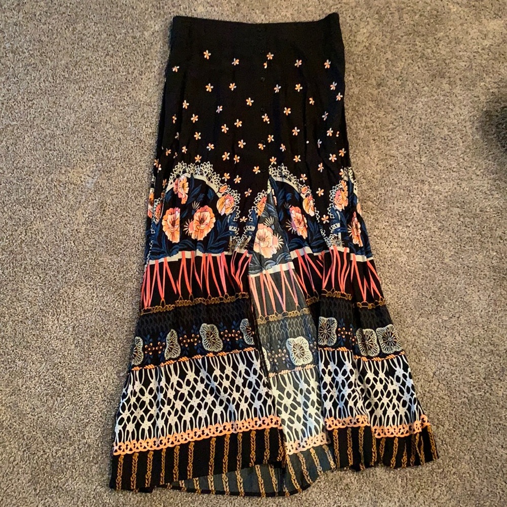 Express Maxi Skirt